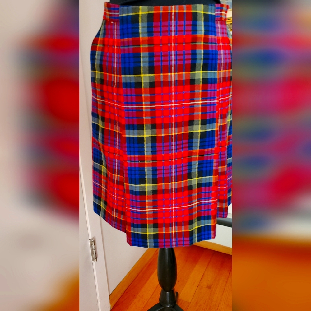 BNWT Brooks Brothers  merino woll skirt